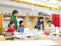 学部・学科・コース情報